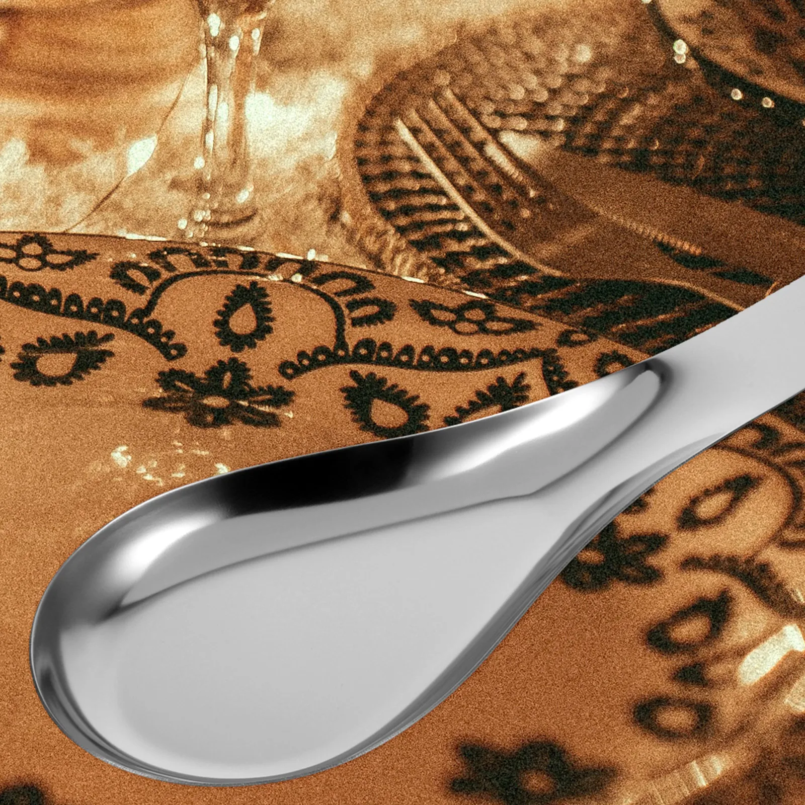 

2Pcs Spoon Metal Rest 430 Stainless Steel Easy Clean Compact Holder for Dining Table Decor Household Kitchen Accessories