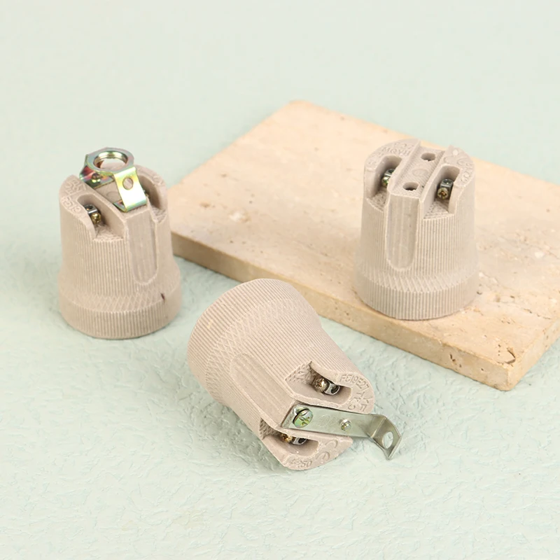 1 ชิ้น 250 โวลต์ 4A ฐานโคมไฟ E27 Vintage เซรามิคโคมไฟอุปกรณ์ซ็อกเก็ตฐานโคมไฟผู้ถืออุปกรณ์เสริมวงเล็บยึดสกรูขนาดใหญ่หมวก