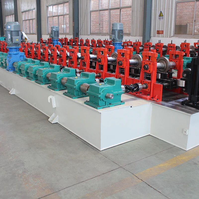 C Z Purlin C U Channel Roll Forming Machine Mesin Cold Forming Mesin Gutter Roll Forming