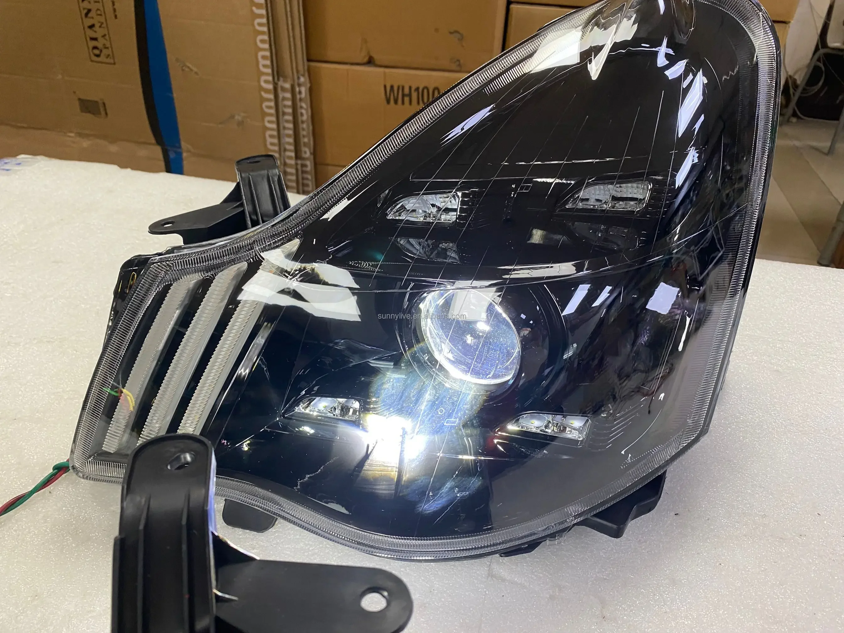 Picture 5: 2008  Sylphy  Sentra Angel Eyes LED Head Lamp Head Lights Front Light for NISSAN