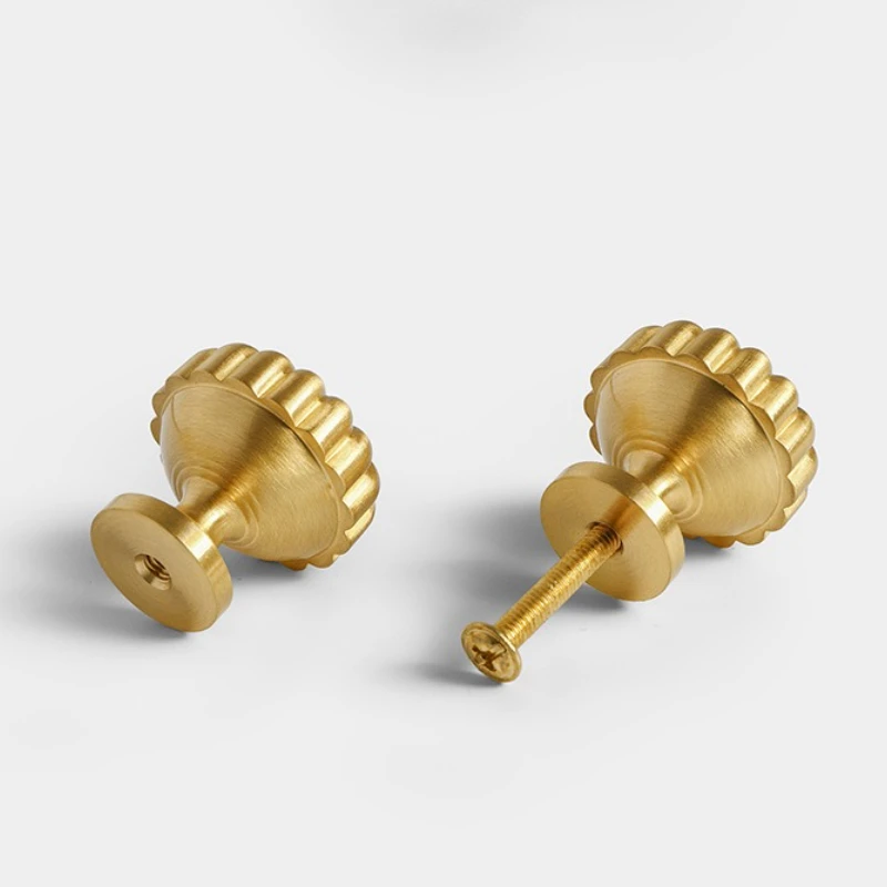 Solid Brass European Style Minimalist Cabinet Pull Handle Classical Light Luxury Cabinet Door Knob Drawer Handle