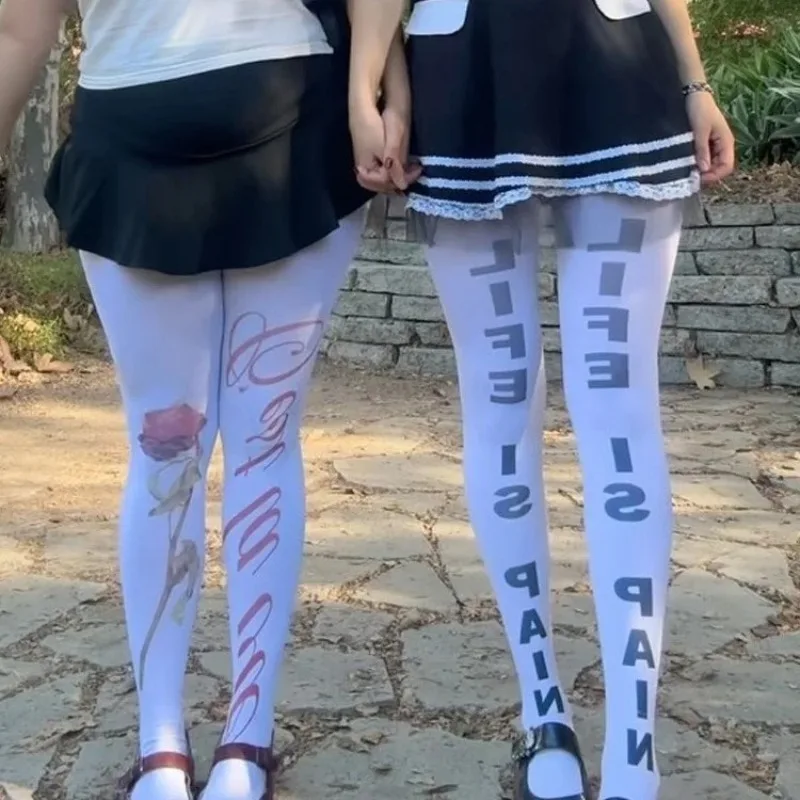 

Женские носки в стиле Харадзюку с принтом, алфавит, роза, субкультура, милые крутые девушки, винтажные колготки в стиле панк JK, аксессуары для юбки