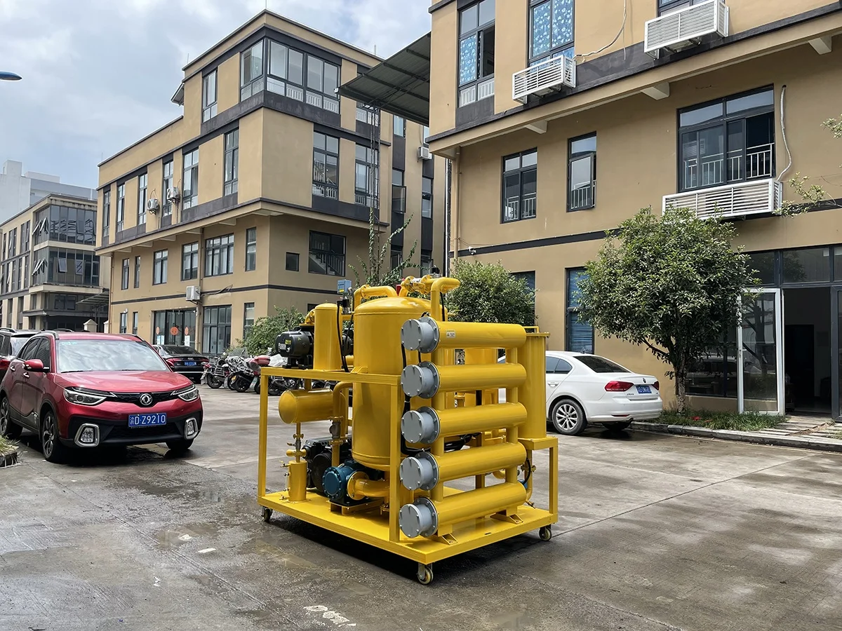 آلة معالجة الزيت الفراغية العالية ذات المرحلة المزدوجة آلة استعادة زيت النفايات إعادة تدوير زيت المحولات #4