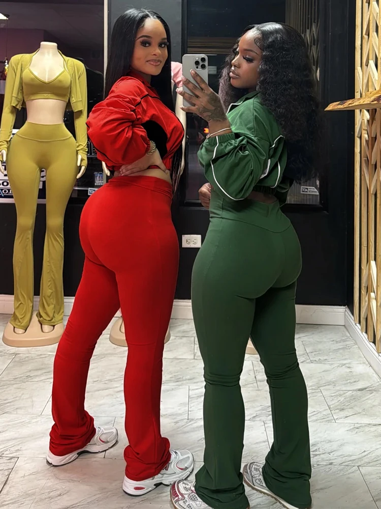 2025 trendige Damen-Kleidung, kontrastfarbener Trainingsanzug, Reißverschluss, bauchfreie Jacke und Schlaghose mit hoher Taille, Anzug, Sport, Fitnessstudio, 2-teiliges Set