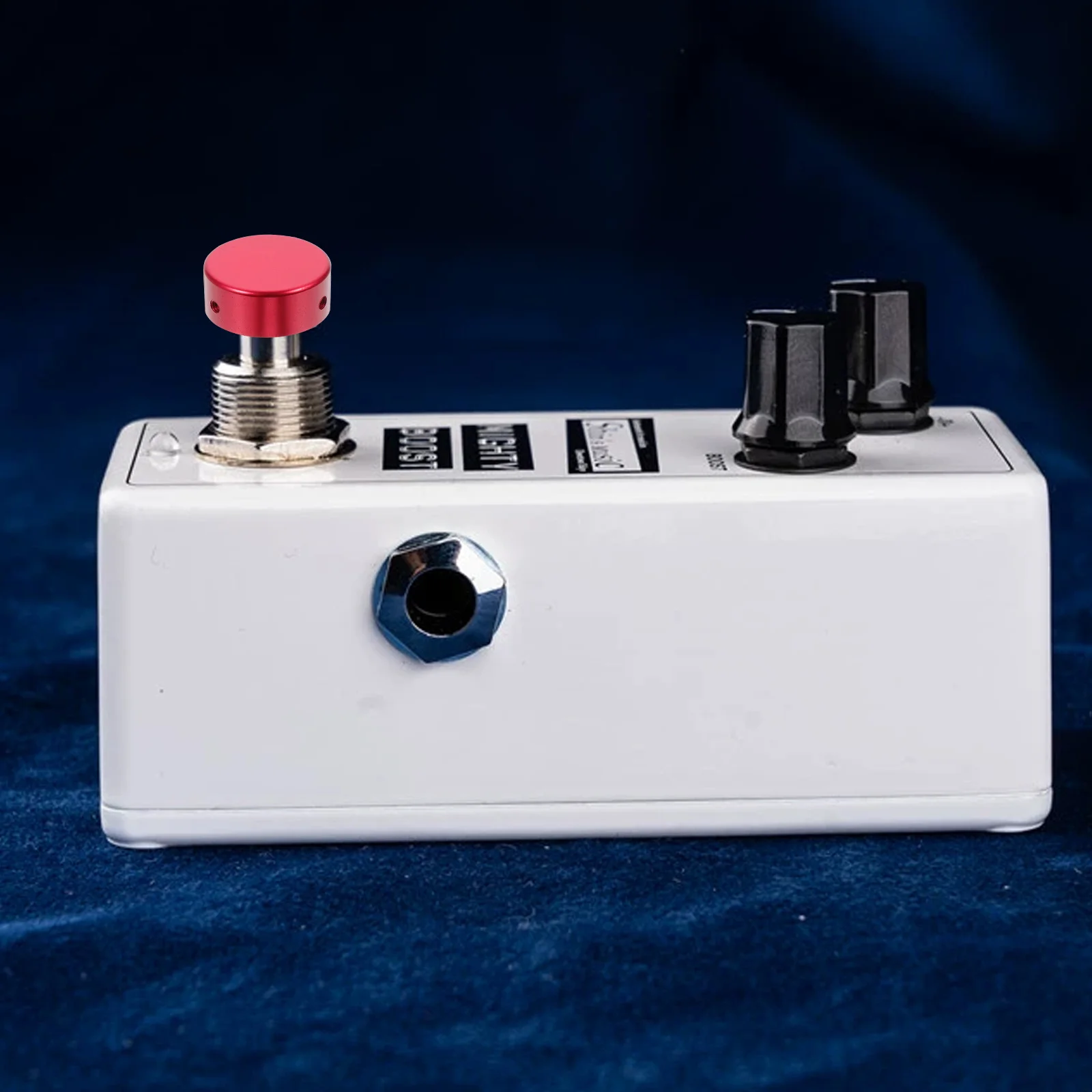 

FOMIYES Guitar Effects Pedal Footswitch Caps Red Nail Cover with Wrench and 3 Screws for Box Buttons