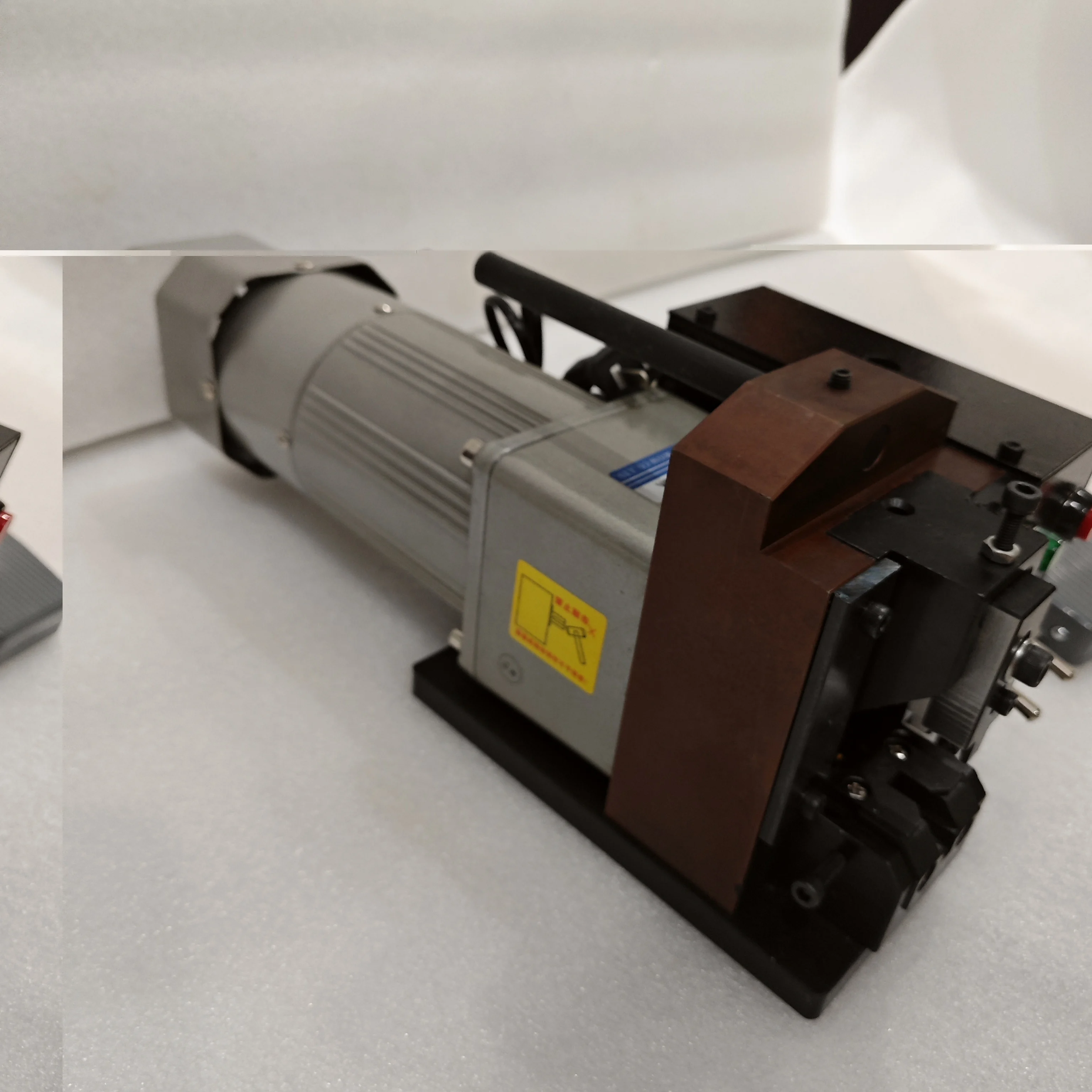 Electric Semi-Automatic RJ45 Cable Crimping Machine 2P-8P Wire Crimper for RJ11 RJ12 Network Cable 110V 220V