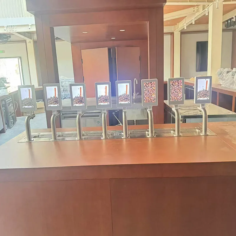 

Pre-adjusted coffee machine, bar intelligent self-service machine push cup model