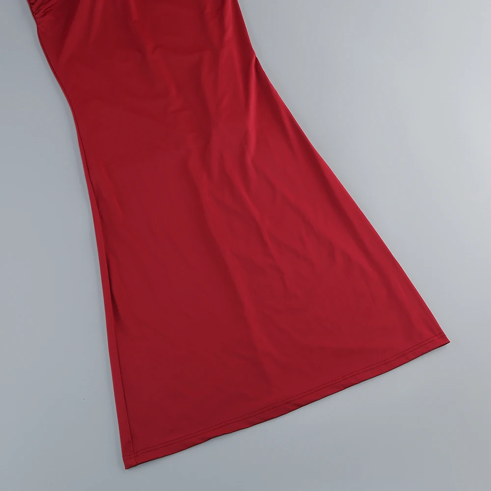 فستان ضيق مثير برقبة عالية مزين بالزهور الحمراء مع تفاصيل مطوية - فستان سهرة بدون أكمام |   ملابس الحفلات الأنيقة