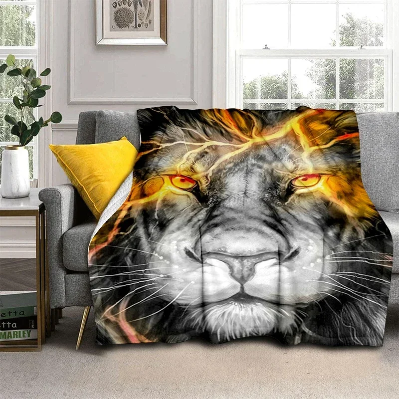 Wildlife Fierce Lion Throw Blankets, Soft Flannel Fleece Blanket Microfiber Cozy Bed Cover for Teen Boys Bedroom African Animal