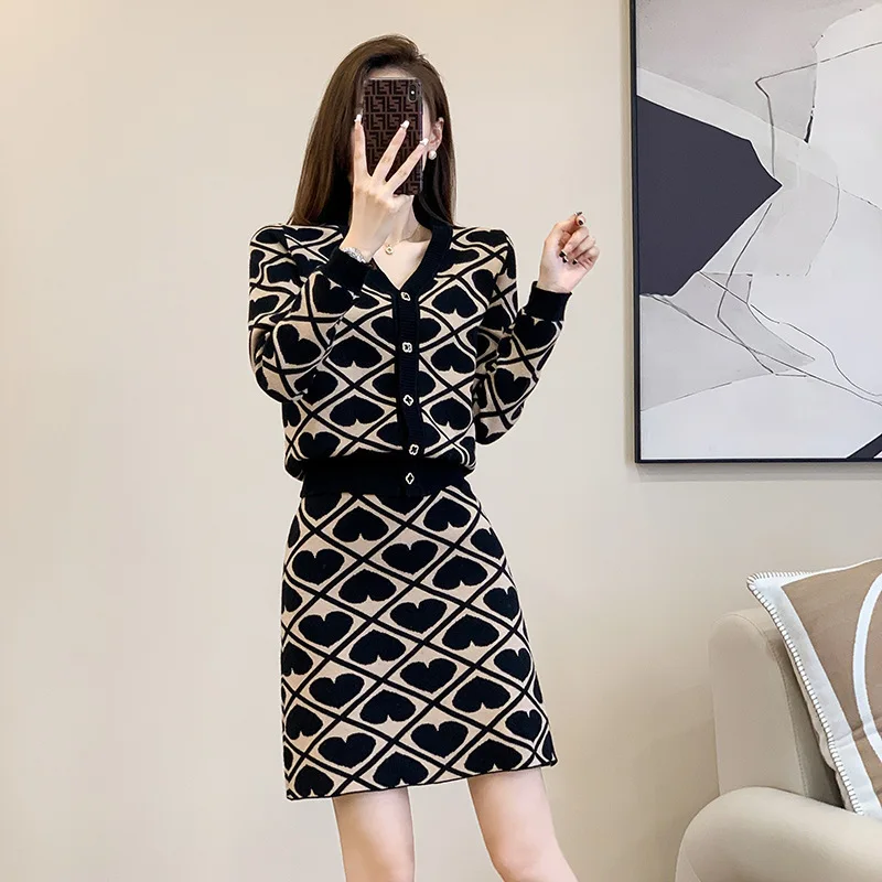 Autumn Dresses Set For Women Long Sleeved Sweet Temperament Commuting Pullover Dress