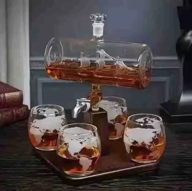Sailing wine barrel special-shaped decanter, red wine dispenser with switch