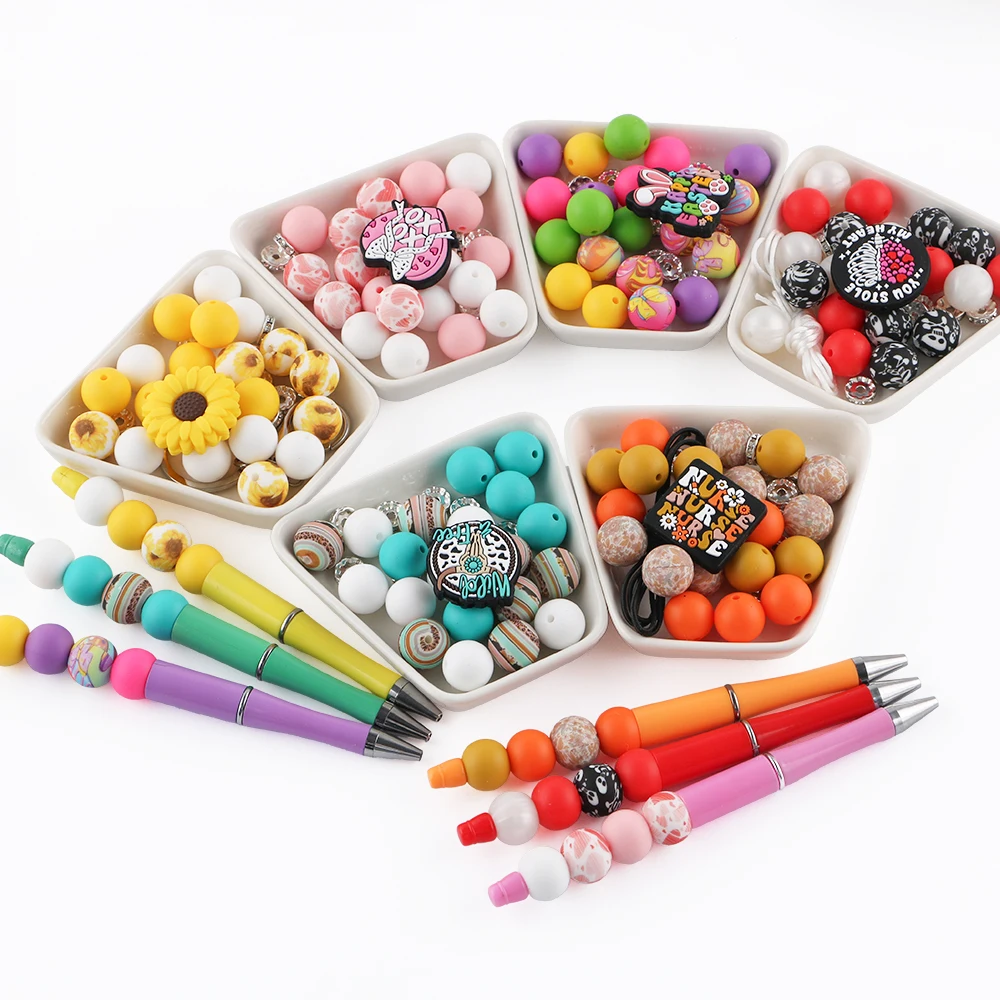 38-teiliges Set mit neuen, bedruckten runden Silikonperlen/Fokalperlen/Schlüsselanhänger-Set für die Schmuckherstellung, Halskette, Armband, DIY, personalisiertes Zubehör