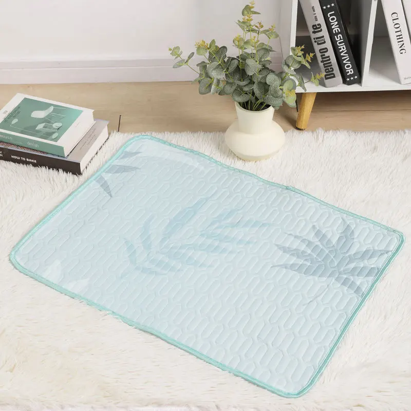 Pet Carpet Mat Dog Sleeping Cotton Mat Cool Ice Silk Moisture-proof Mattress Cushion Small Animal Cold Bed