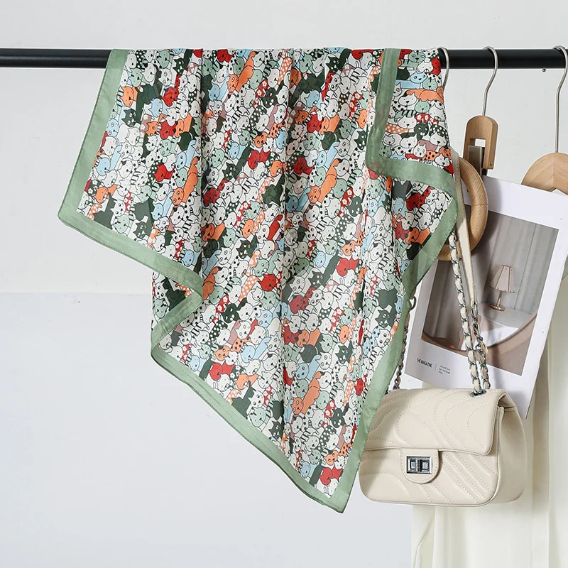 Bufanda de seda cuadrada de marca de lujo para mujer, chal, diademas, pañuelo pequeño y suave con estampado de gato, pañuelo femenino, bufandas Hijab de satén de 70cm