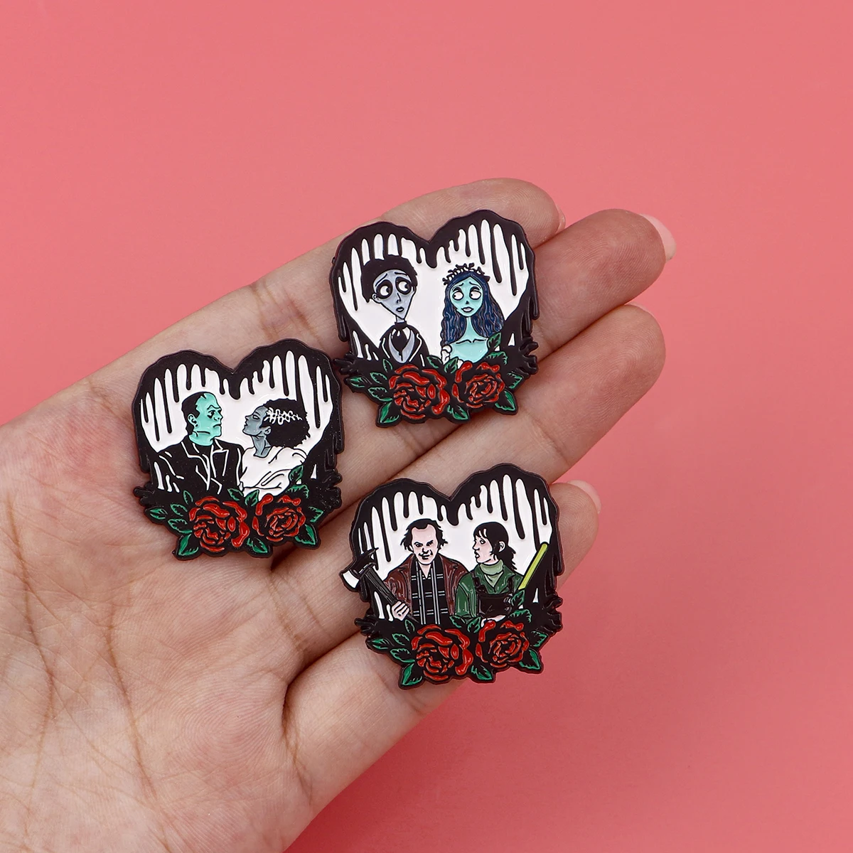 هالوين فيلم الرعب المينا دبابيس كول الكرتون دبابيس للملابس على ظهره التلبيب شارات مجوهرات الأزياء اكسسوارات هدايا