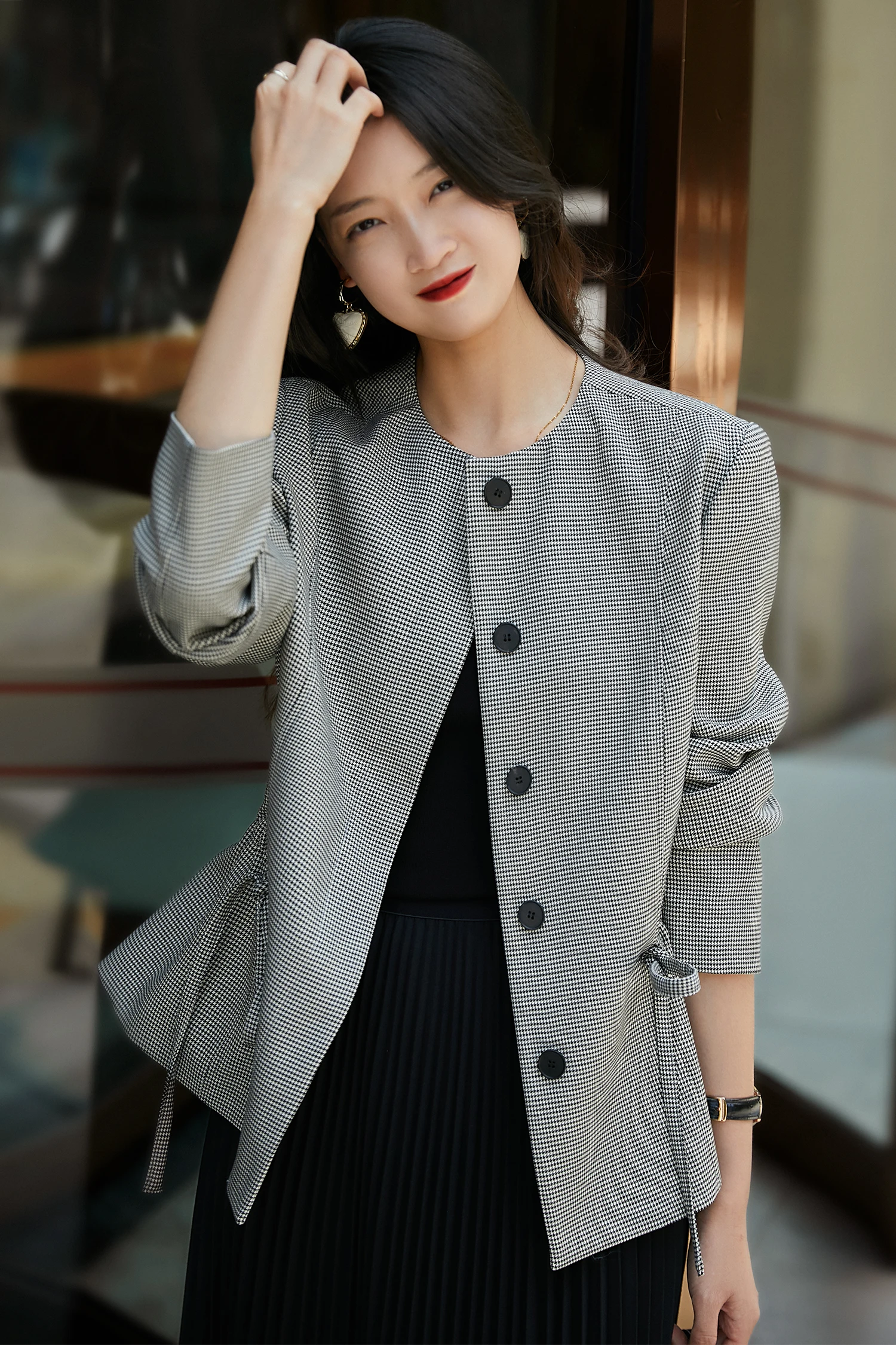 

UNXX Vintage Houndstooth Coat: Elegant and Stylish, Commuter Drawstring Waist Minimalist Round Neck Casual Suit High Quality