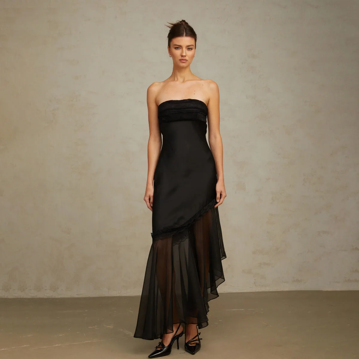 KWTX Donna Estate 2026 Elegante Raso Maglia con cinturino per spaghetti Abito da spiaggia Festa serale Ufficio Stilista di moda di lusso