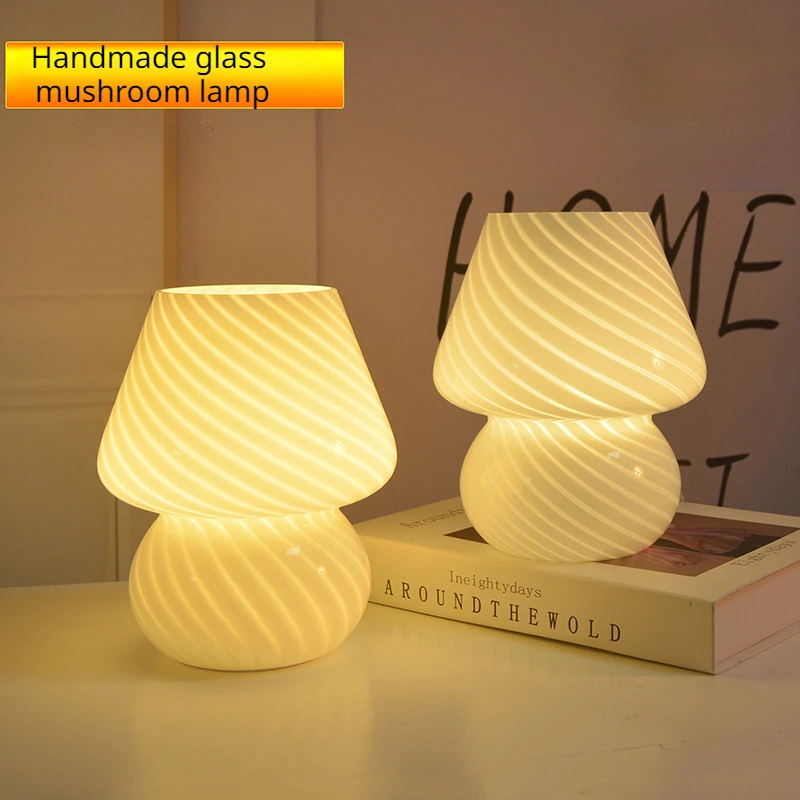 

2023 New Mushroom Lamp American Vintage Striped Glass Retro Table Lamp Bedhead USB Bedroom Atmosphere Night Light