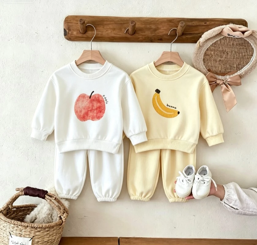Children Autumn Casual Wear Two Piece Sweatshirt Set Kid Apple Banana Fruit Graphic Crew Neck Pullover And Jogger Pants Suit Set
