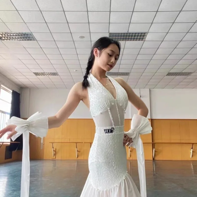 Customized Modern Dance Dress Neck Hanging Sleeveless Plucked Pearl Competition Performance Comes with Ribbon Fishbone Skirt