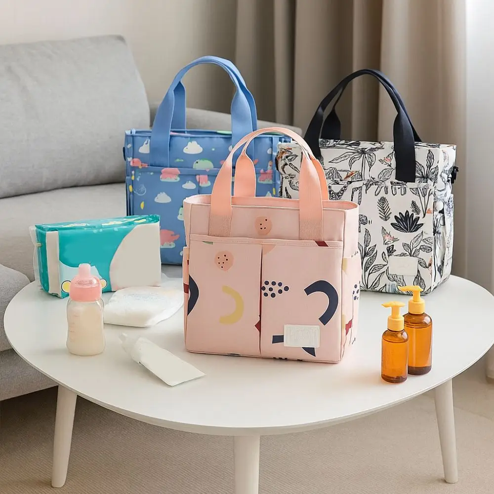 

Crossbody Bag Printed Mommy Bag Wide Opening Large Capacity Baby Nappy Bag Lightweight Waterproof Baby Diaper Bag Outgoing