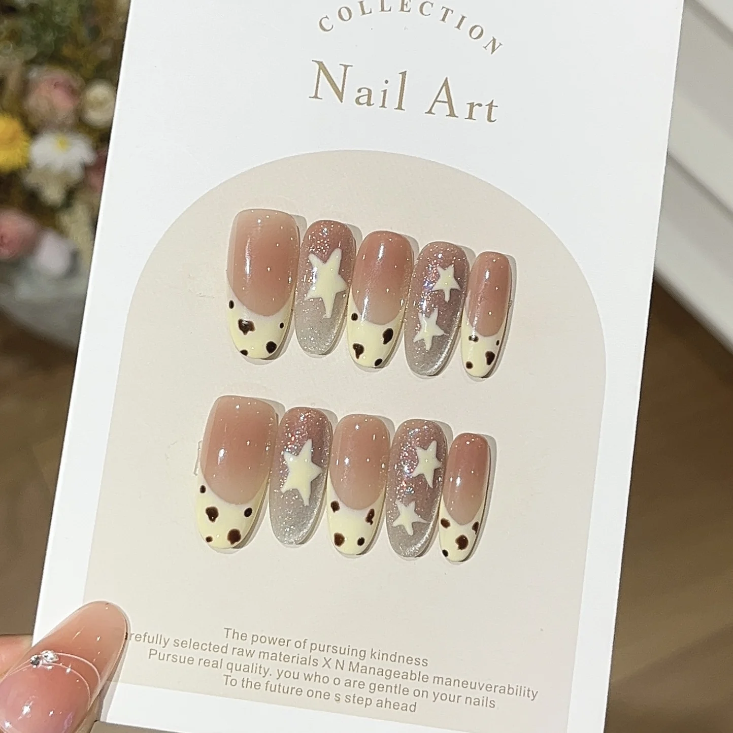 

10pcs Pink Glossy Handmade Oval Press on Nails Cream Yellow French False Nails With Star Print Leopard Fake Nails For Girls