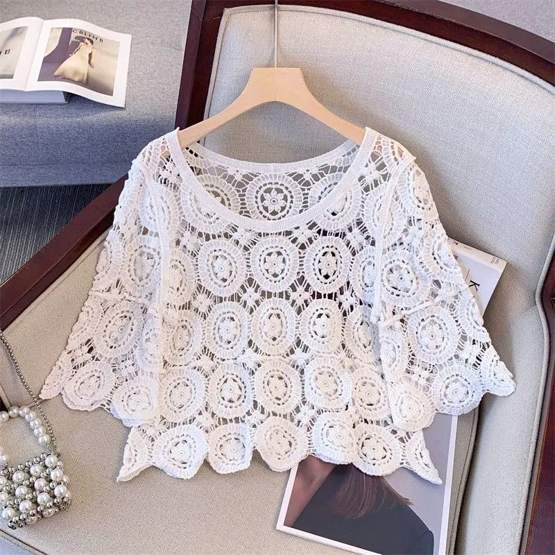 2024 New Summer Korean Fashion Fresh Knitted Pullovers Three Quarter Solid Color Round Neck Lace Hollow Women\'s T-shirt Top