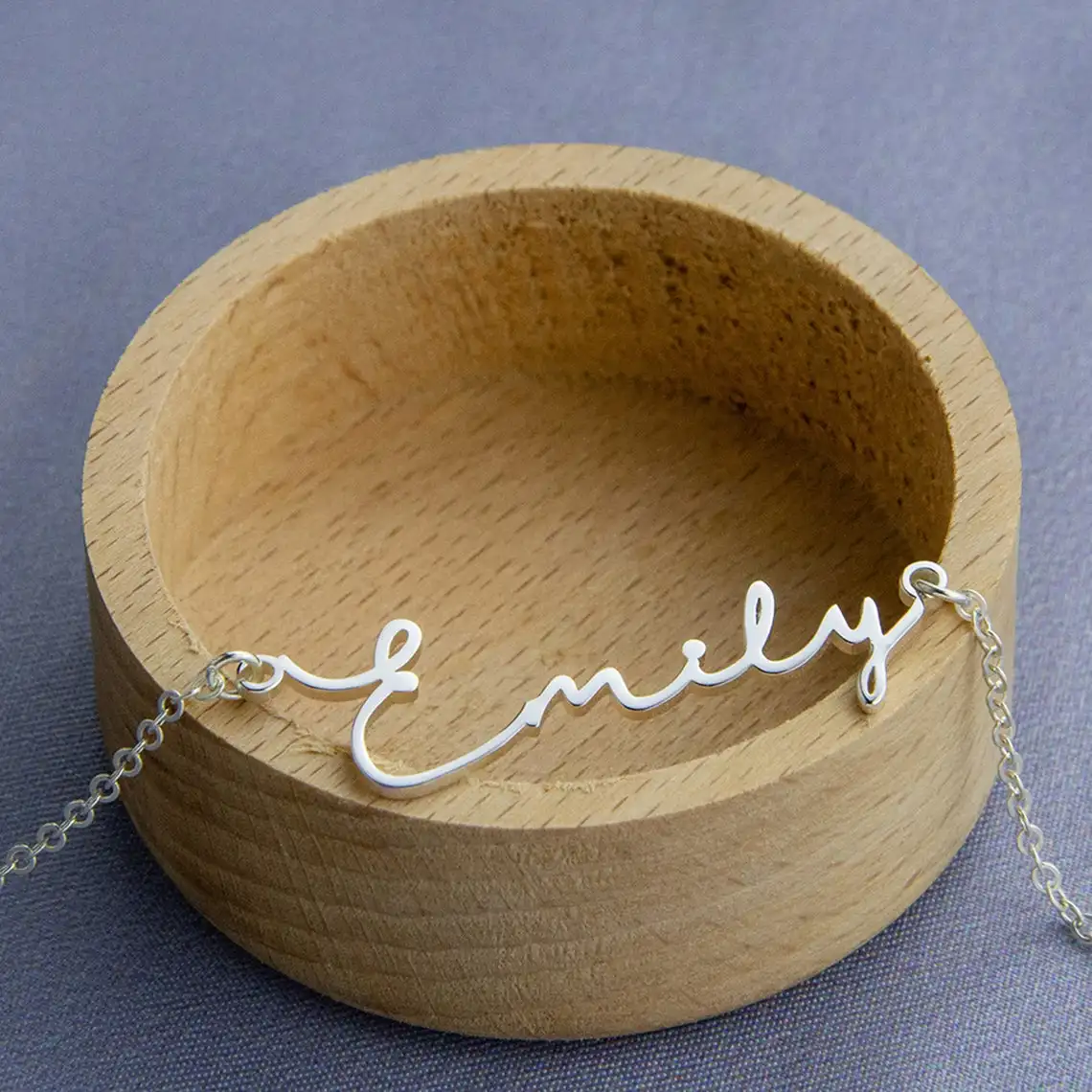 Collar con nombre fino personalizado para mujer y niña, joyería de acero inoxidable, colgante de placa de identificación de Color plateado, regalo personalizado para ella