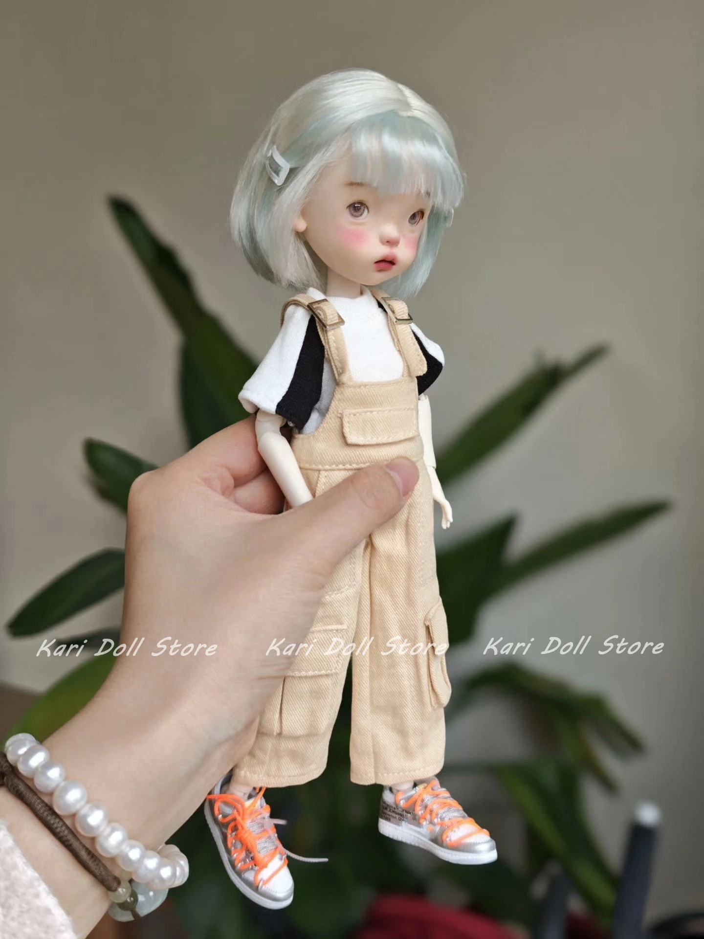 Kari-Puppenkleidung und Röcke Kleiner, frischer beige Latzanzug für Landazz Landoudou Doll