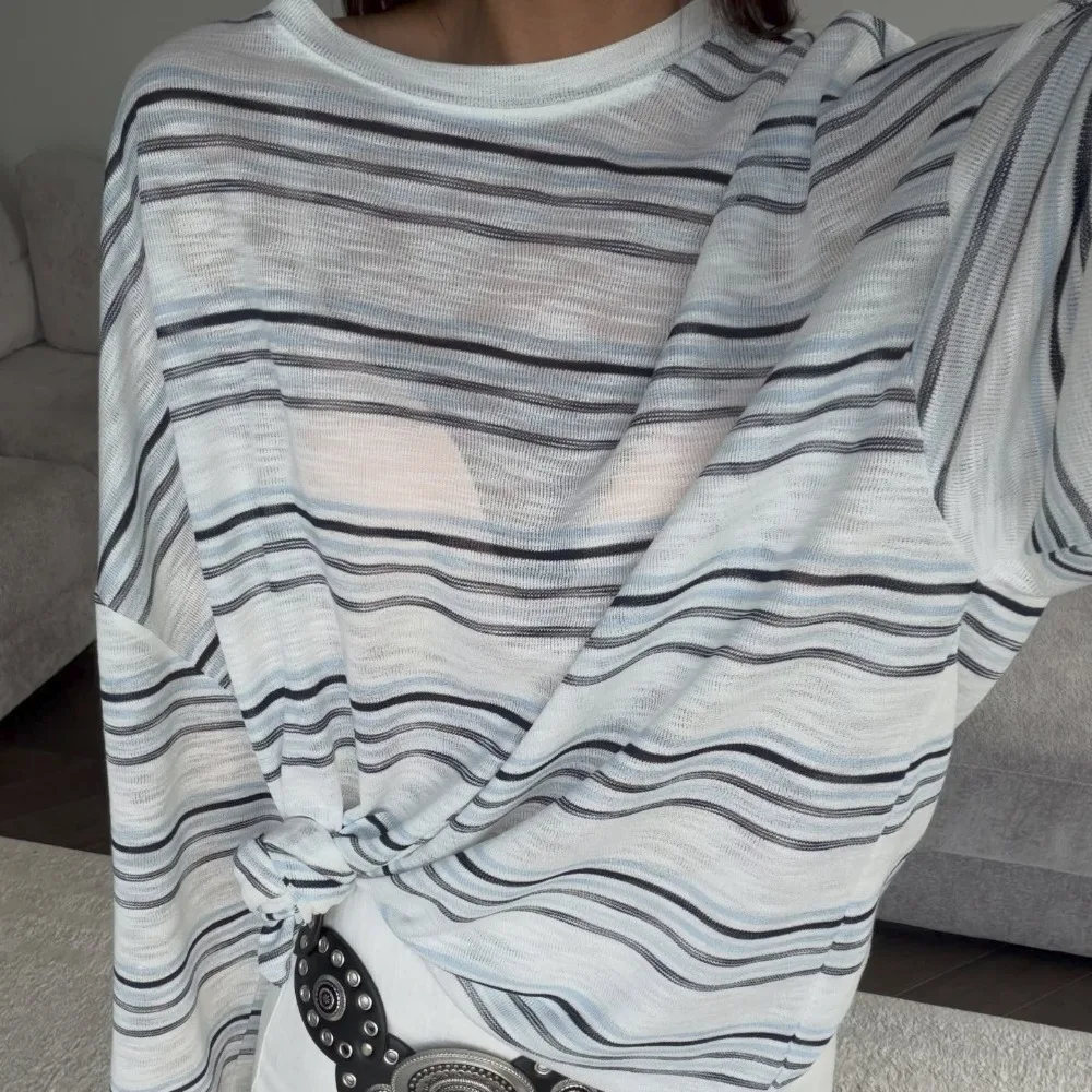 Spring and Summer Women's Loose Striped Long Sleeved T-shirt Trend Silk Blend Design Soft Cool Daily Casual Versatile O-neck Top