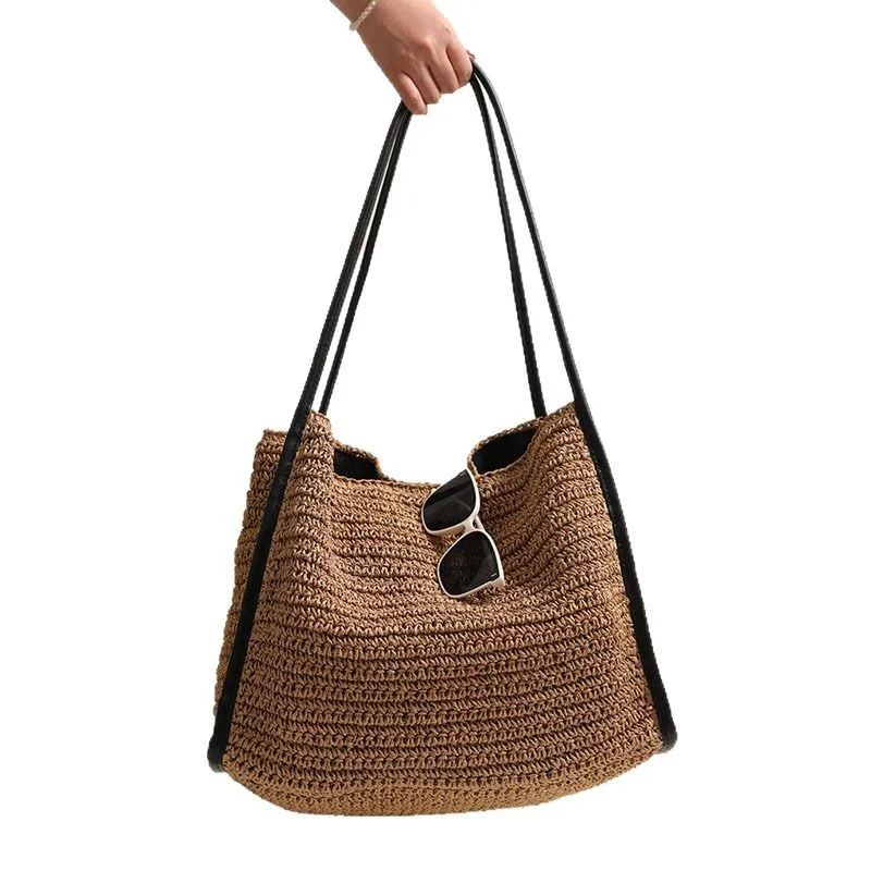 

Large Capacity Grass Woven Bag New Niche Solid Color Women's Vacation Beach Fashionable Shoulder Bag
