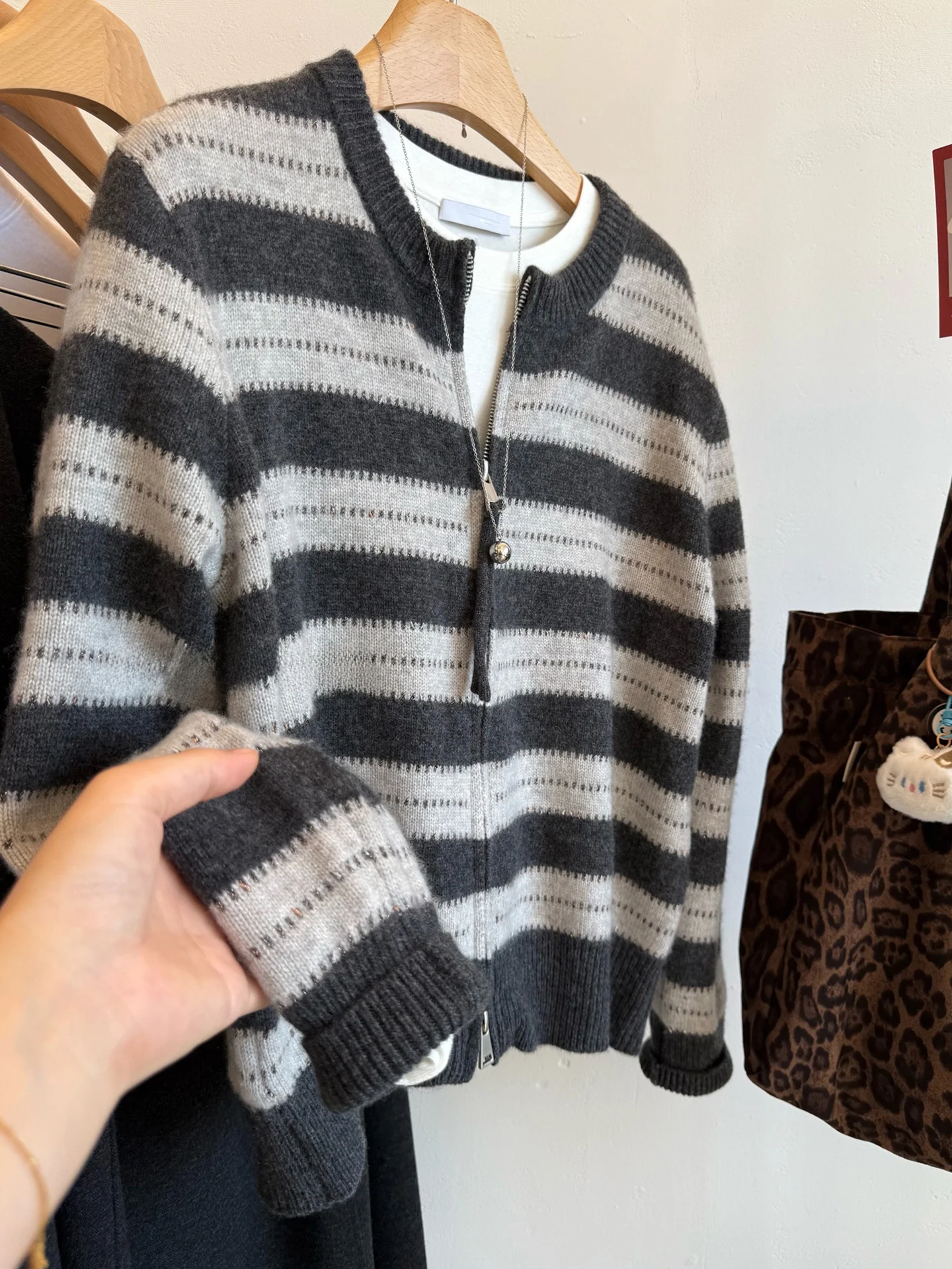 

Color Blo Striped Camere Open Cardigan Korean Sle Commute Top Winter Loose Knitted Sweater Versatile Women's Knitwear