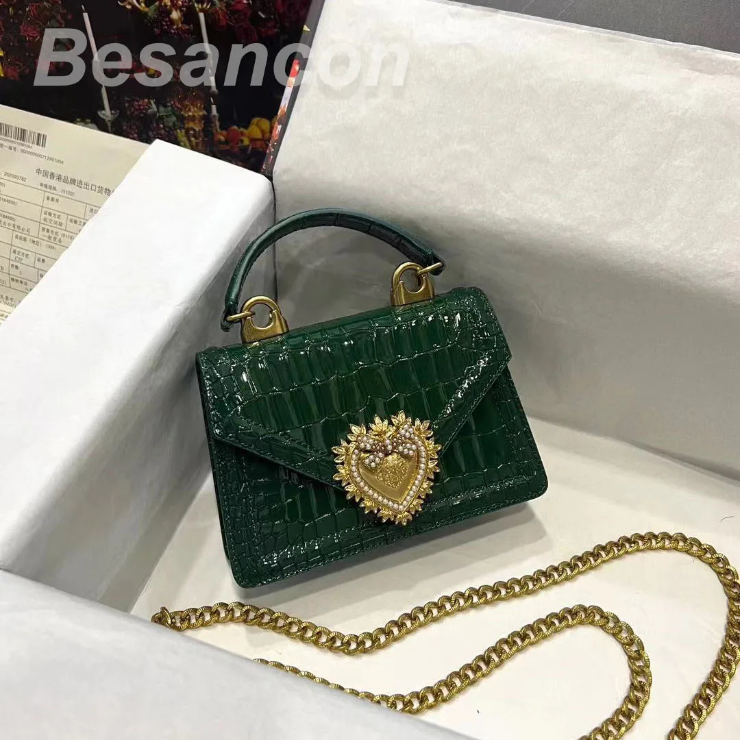 2024 New colours Classic styles Ladies\' Evening Clutch Cowhide Crocodile Gold  Shoulder bag Chain Flap design SIZE 19x4.5x13cm