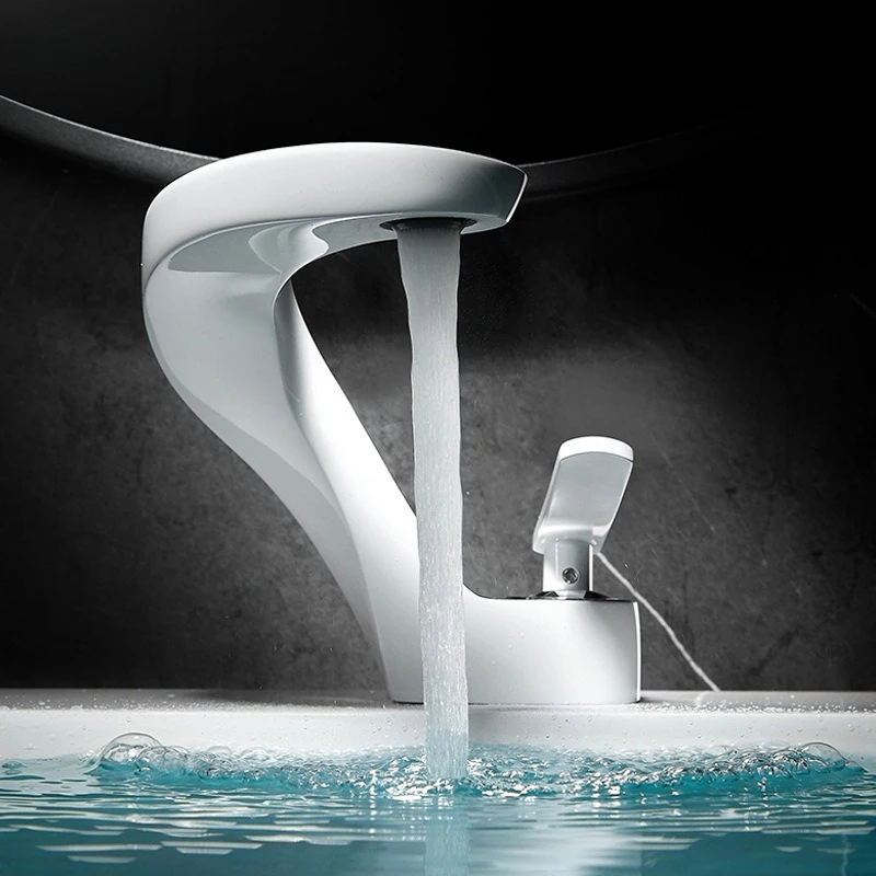 New Design Basin Faucet Brass Bathroom Basin Waterfall Hot and Cold Water Mixer Tap Single Handle Crane Chrome Black Mixer Tap
