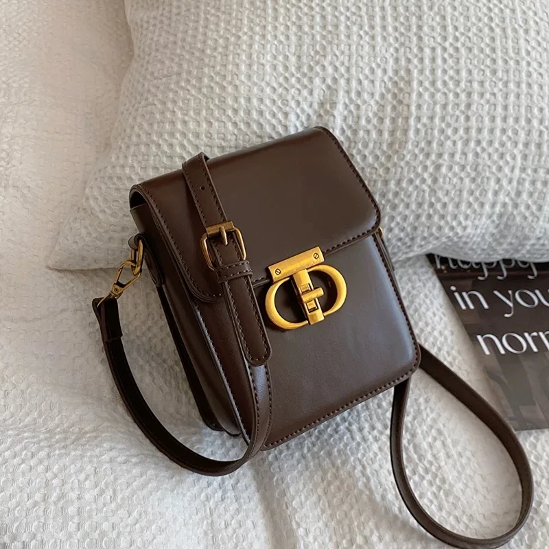 

2024 new high-end western-style small square bag women's bag popular versatile crossbody bag mobile phone mouth red envelope