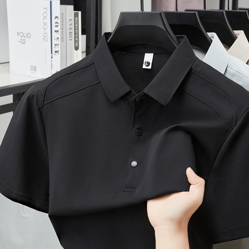 Herren Poloshirt mit Reverskragen, Kurzarm, Weicher Knitterfreier Stoff, Perforierte Schultern, Lässiges Business-Alltags-Sommeroutfit – Detail 7