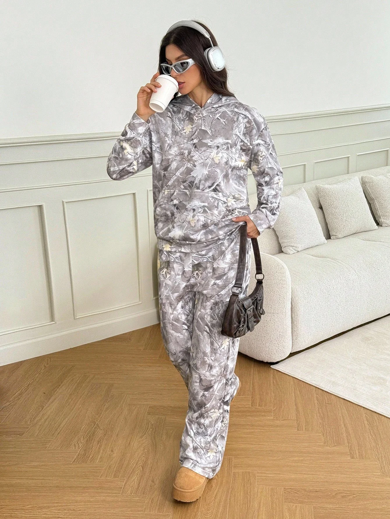 

Women Casual Loose Branch Print Hoodie And Sweatpants Set Fall Clothes
