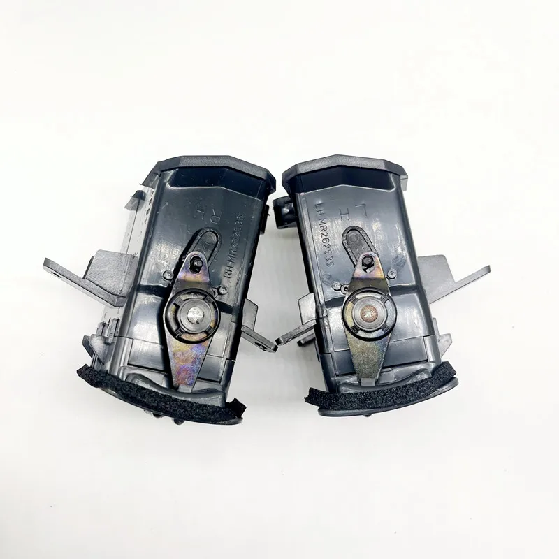 Air Conditioning Dashboard Outlet Vent Grille for Mitsubishi Pajero Montero V24 V43 V26 V45 MB775268 MB775271