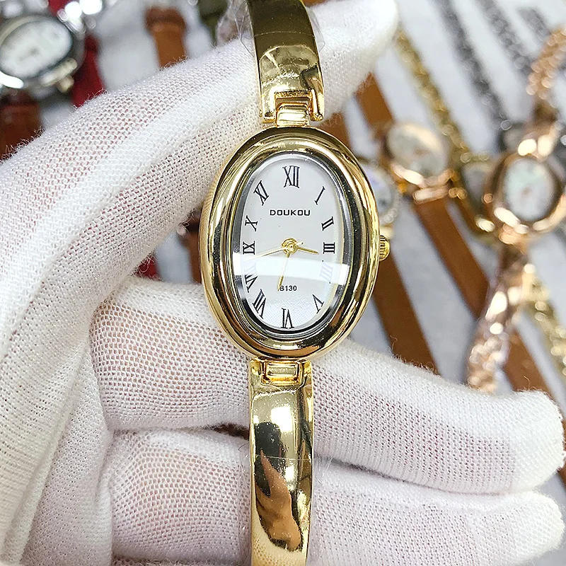 ساعة يد كوارتز أنيقة، ساعة يد نسائية بسوار، ساعة يد نسائية رائعة، هدية للنساء، ساعة كوارتز عصرية. #3