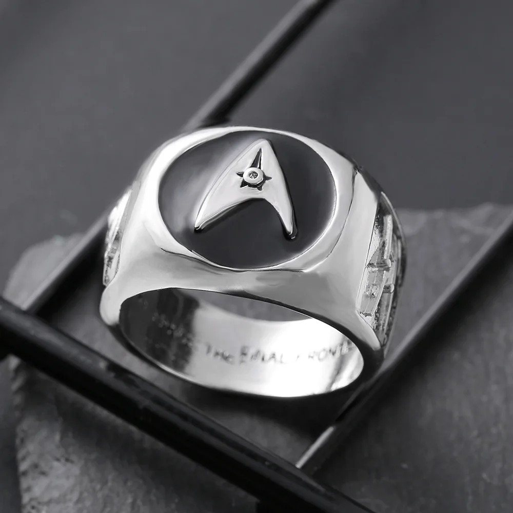 Megin D Silver Plated Star Tre Space Ship Rocket Vintage Hip Hop Rings for Men Women Couple Fans Gift Friends Fashion Jewelry