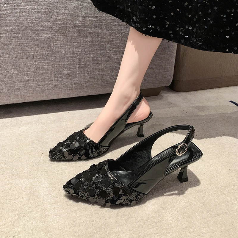 Damesmode Baotou Sandalen Vallen Nieuw Puntig Ondiep Mond Slingback Temperament Hoge Hakken