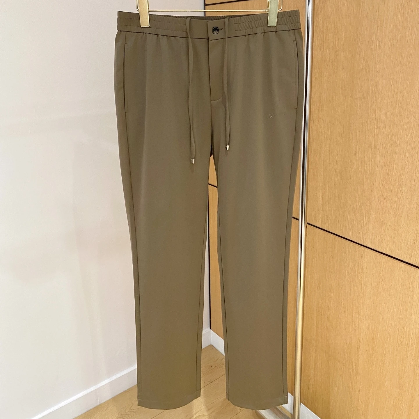 

LP Italian Early Autumn New Fashion Versatile Embroidered Letter Drawstring Trousers Straight Casual Pants