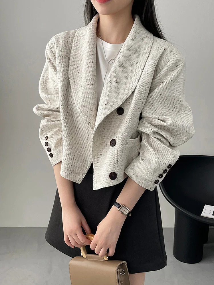 [EAM] Women Apricot Single Breasted Big Size Short Blazer New Lapel Long Sleeve Jacket Fashion Tide Spring Autumn 2024 1DH6634