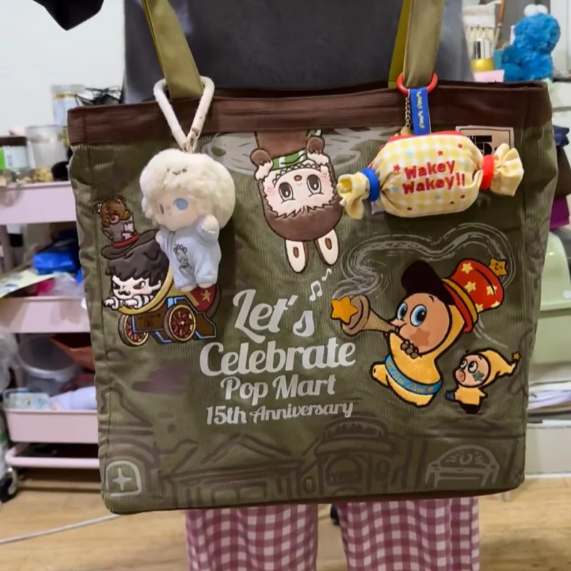 

Коллекционные фигурки Pop Mart серии Celebrating the Moment: аниме-фигурки в закрытых коробках, в наличии, модный подарок-сюрприз на день рождения