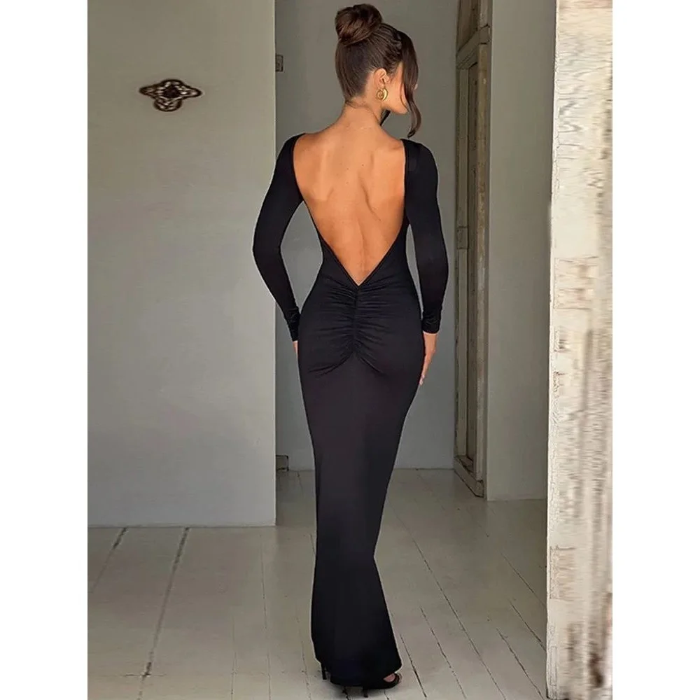 

Элегантное длинное платье с вышивкой, открытой спиной и плиссированной юбкой H-силуэта для женщин среднего возраста на зимний сезон