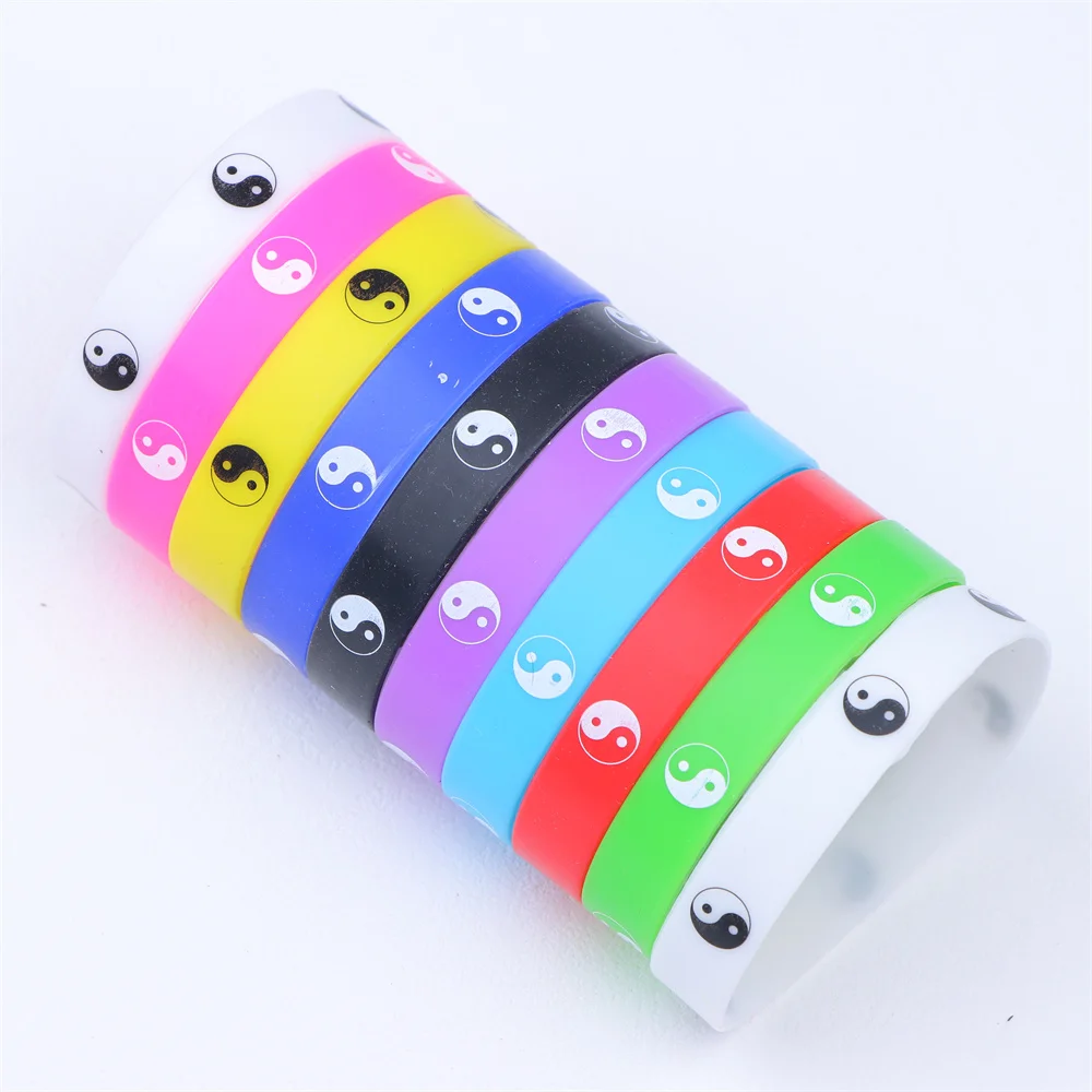 10/20/30/50/100Pcs/Lot Fashion Simple Cross Peace Skull Elasticity Silicone Bracelets For Man Mix Style Jewelry Gifts Wholesale