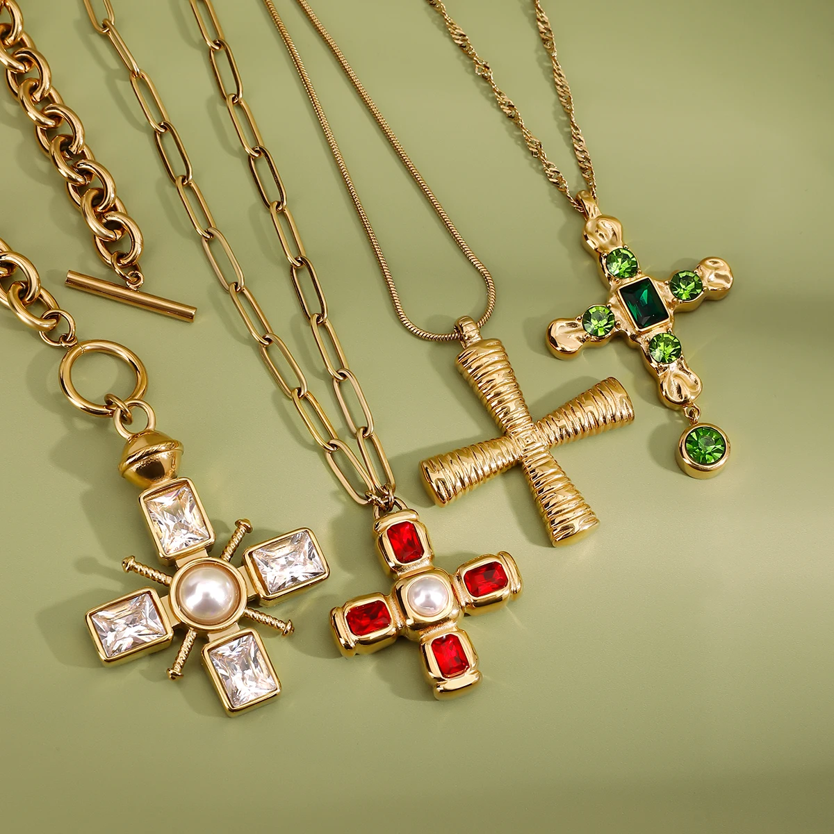 

AIKOER Delicate Colorful Bling Cubic Zirconia Cross Pendant Stainless Steel Luxury Necklace High-Grade Fashion Shiny Jewelry Gif