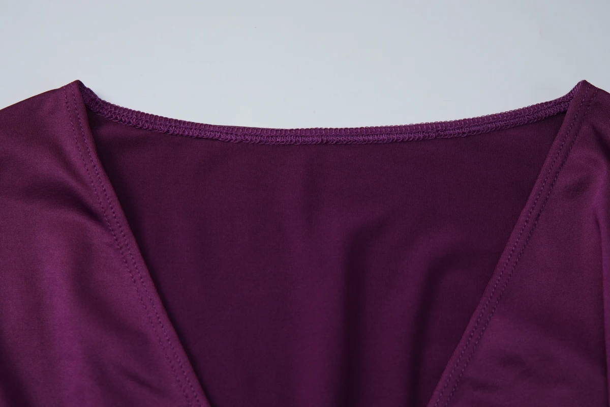 Hugcitar Damenmode V-Ausschnitt Dunkelvioles Langarm Gerafftes Sexy Crop T-Shirt Herbst Winter Kleidung Streetwear Party Club Tees – Detail 5