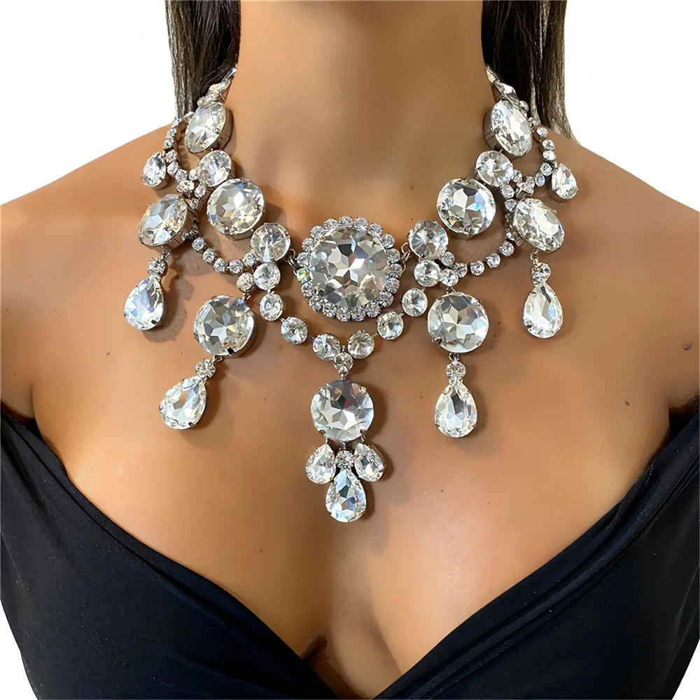 Fashionable Personalized Round Rhinestone Necklace Set for Banquet Party Exaggerated Necklace Earring Accessories Jewelry
