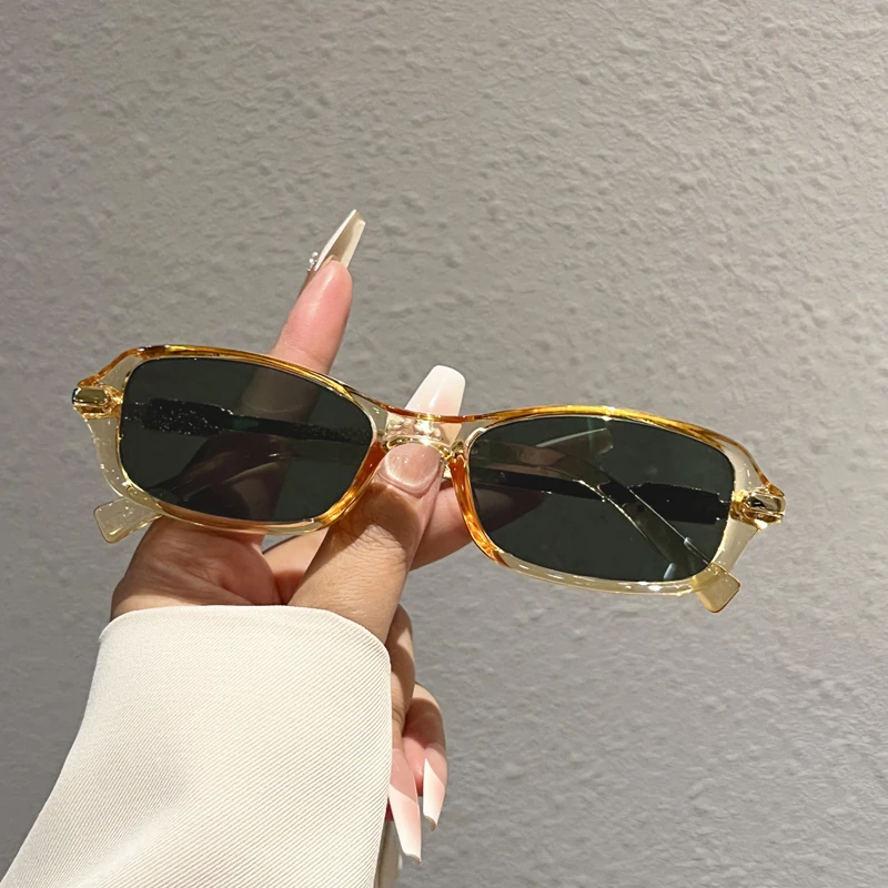 KAMMPT 2026 Neue Modische Sonnenbrille für Damen Bonbonfarbener Rahmen Einfarbige Gläser Dekorative Schattierungen Trendiges Luxusmarken-Design Sonnenbrillen